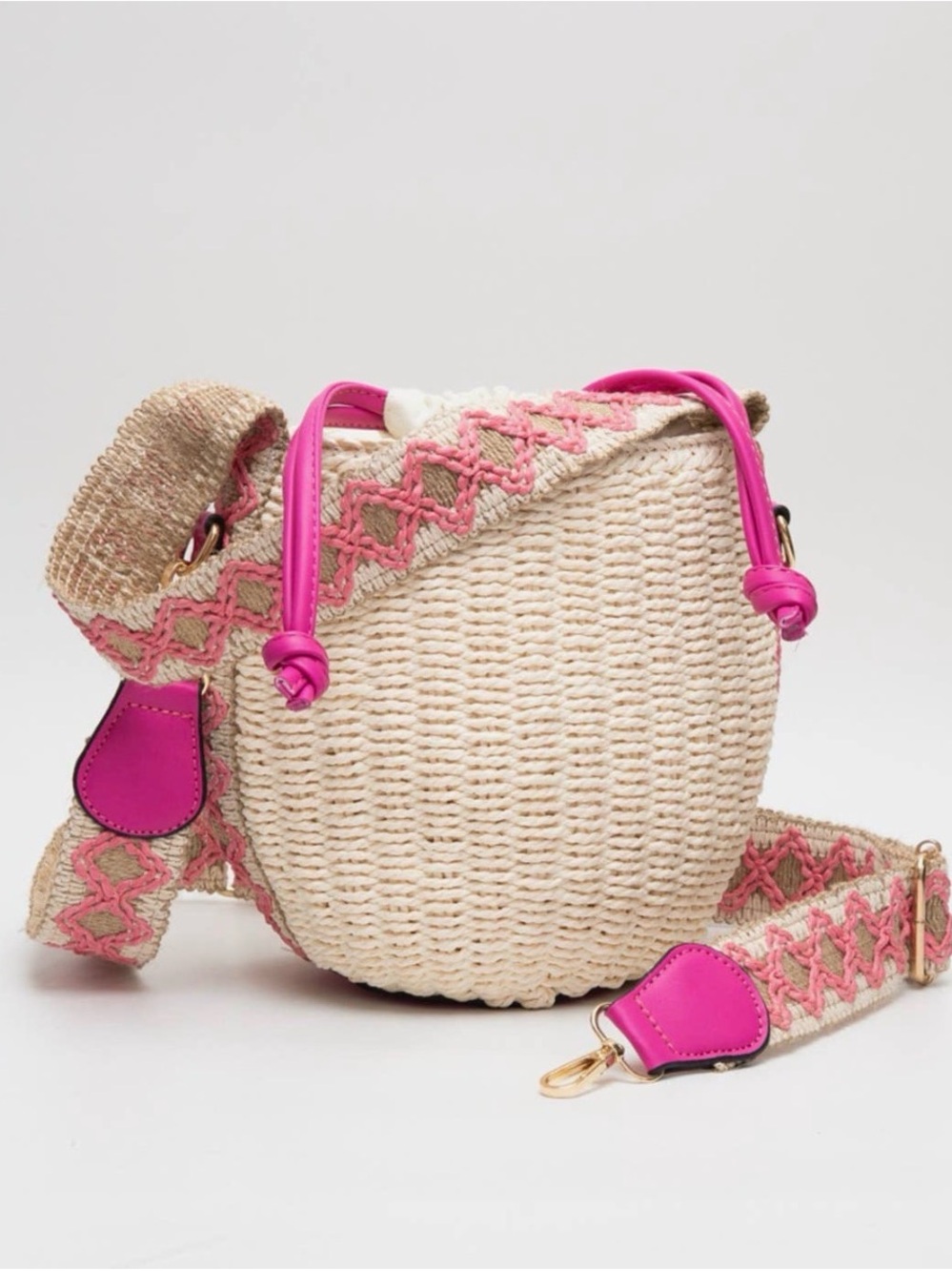 Woven Straw Bucket Bag with Pink Trim